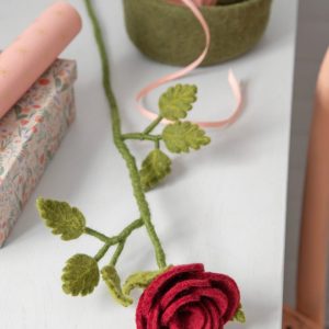 Lang rød rose – 60 cm